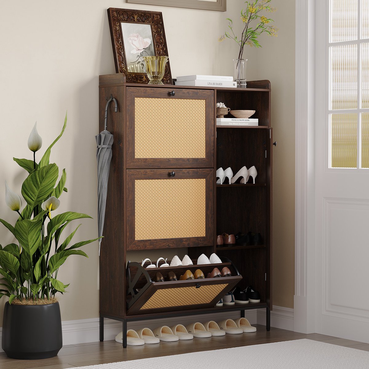 Schoenenkast Smal met Rotan Front - 90x23x131cm - Zijhaken - 3 Klepkasten en 4 Lagen Compartimenten - Hoogte Verstelbare Planken - Voor Hal en Woonkamer - Walnootkleur