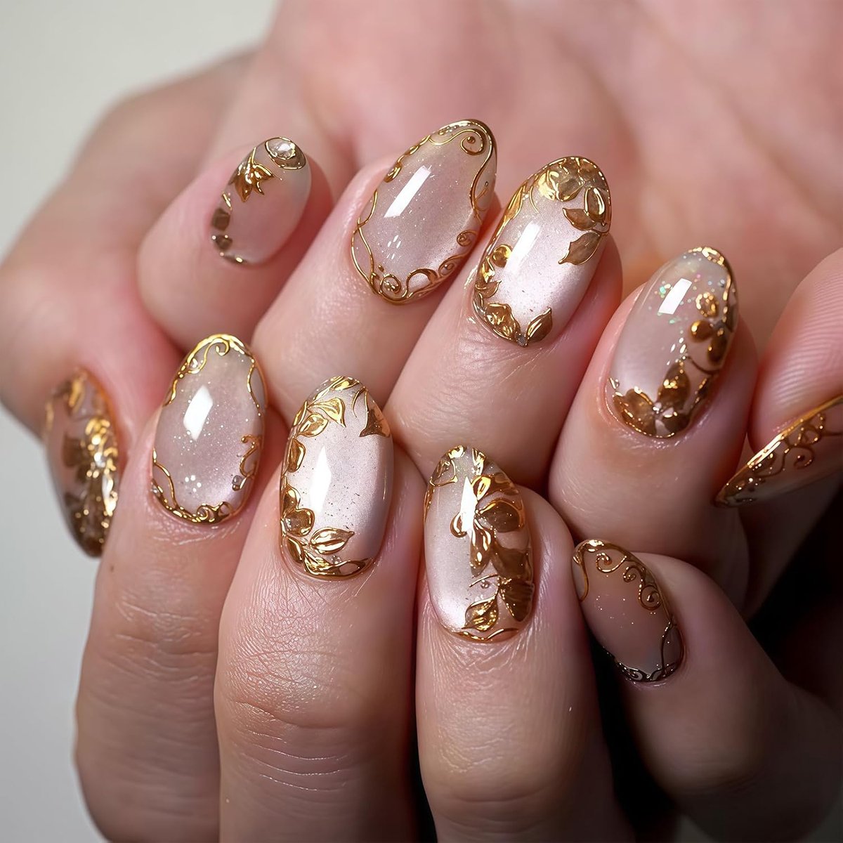 SnelShoppen - 24 Stuks Gold Leaf Press-on Nails Korte Rond Roze Herbruikbare Acryl Kunstnagels met Gel voor Vrouwen - Ideaal voor Feestelijke Gelegenh
