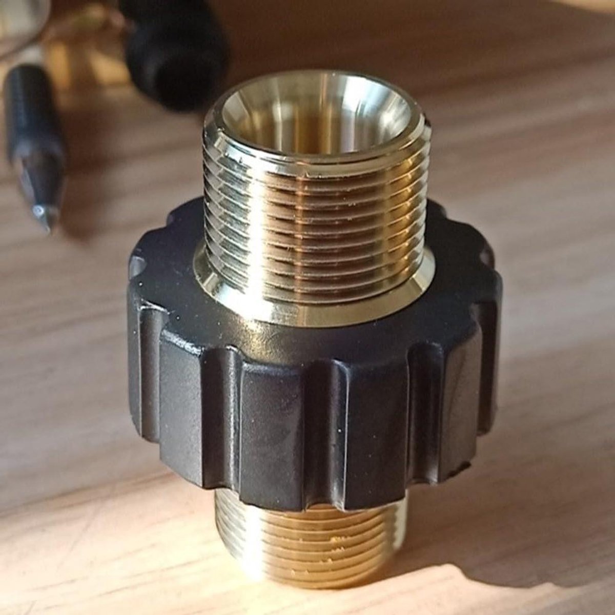 Hogedrukreiniger Adapter - Messing Koppeling - Slang Verbinding - Massief Messing - M22 15mm - Goudkleurig