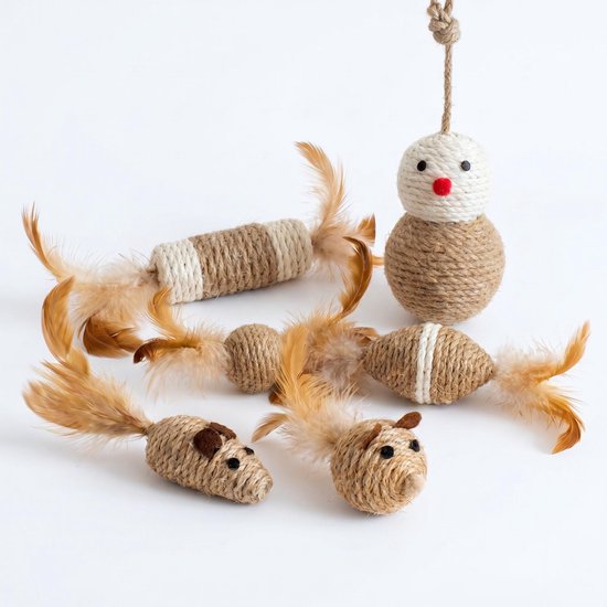 Speelgoed voor katten: muis, bal, vis en vogel van touw met veren.
