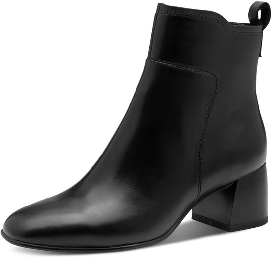 Zwarte Tamaris laars met spitse neus en blokhak met metallic accent.