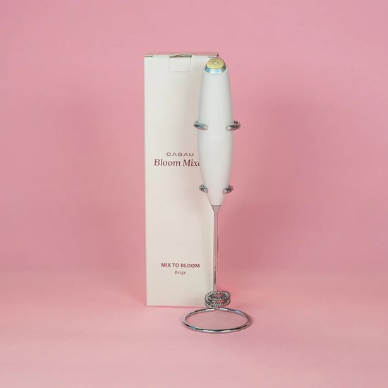 Cabau - Bloom Mixer - Draadloze Elektrische Mini Mixer voor Shakes & Supplementen - Beige - Dubbele Whisk, Klontvrij Mixen zonder Shakebeker - Incl. Standaard van Cabau — afbeelding 3