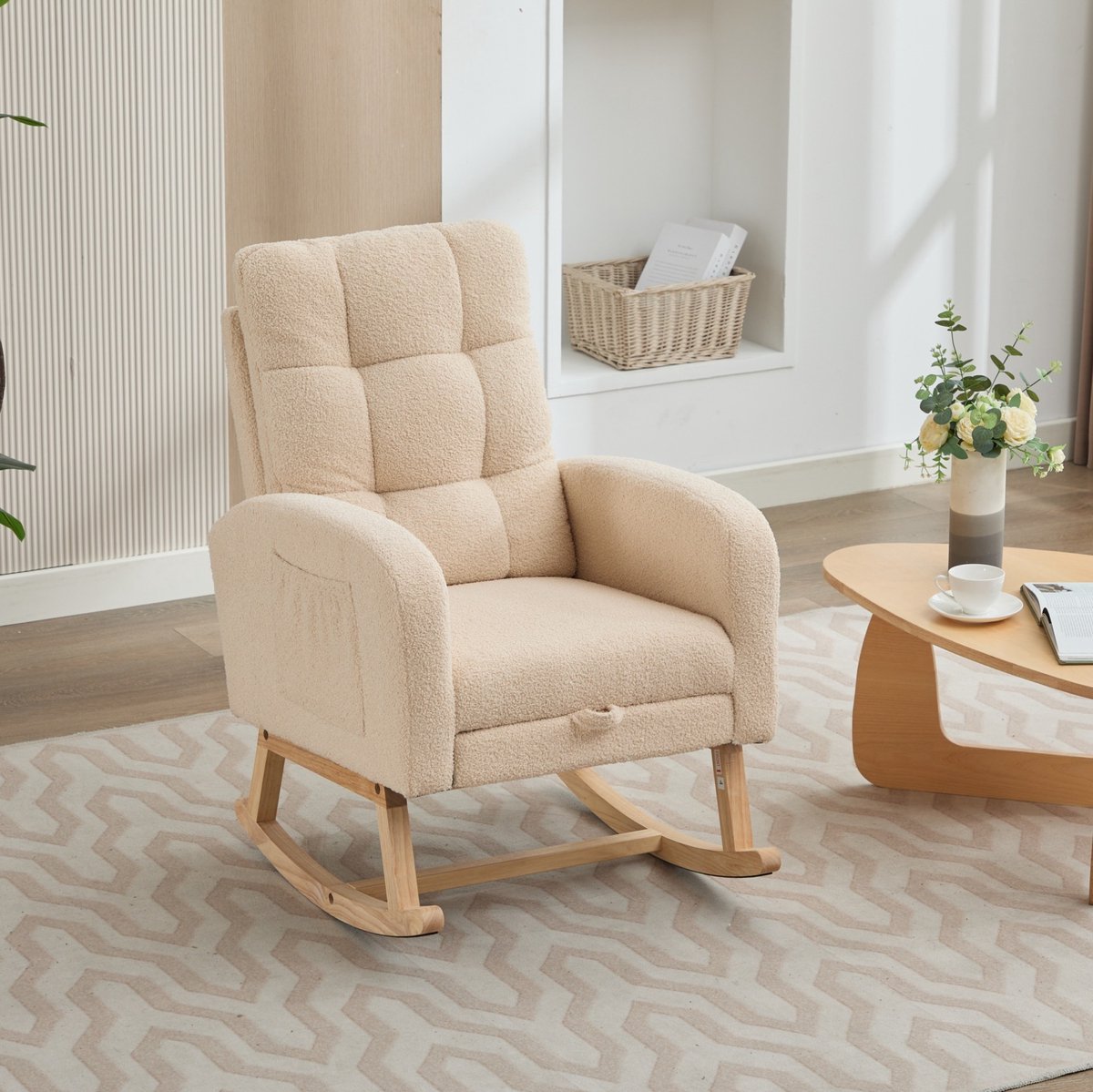 DESMIU Schommelstoel Fauteuil 132 x 50 x 99 cm - Hoge Rugleuning Met Armleuningen En Zijvak - Voor Woonkamer En Slaapkamer - Teddy Beige