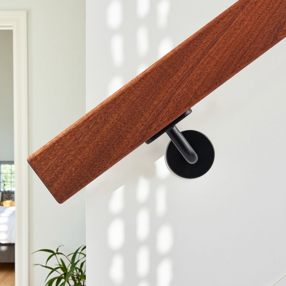 Trapleuning Hardhout – Rechthoekig (38 x 67 mm) – Lengte: 100 cm – Inclusief 2 zwarte leuninghouders