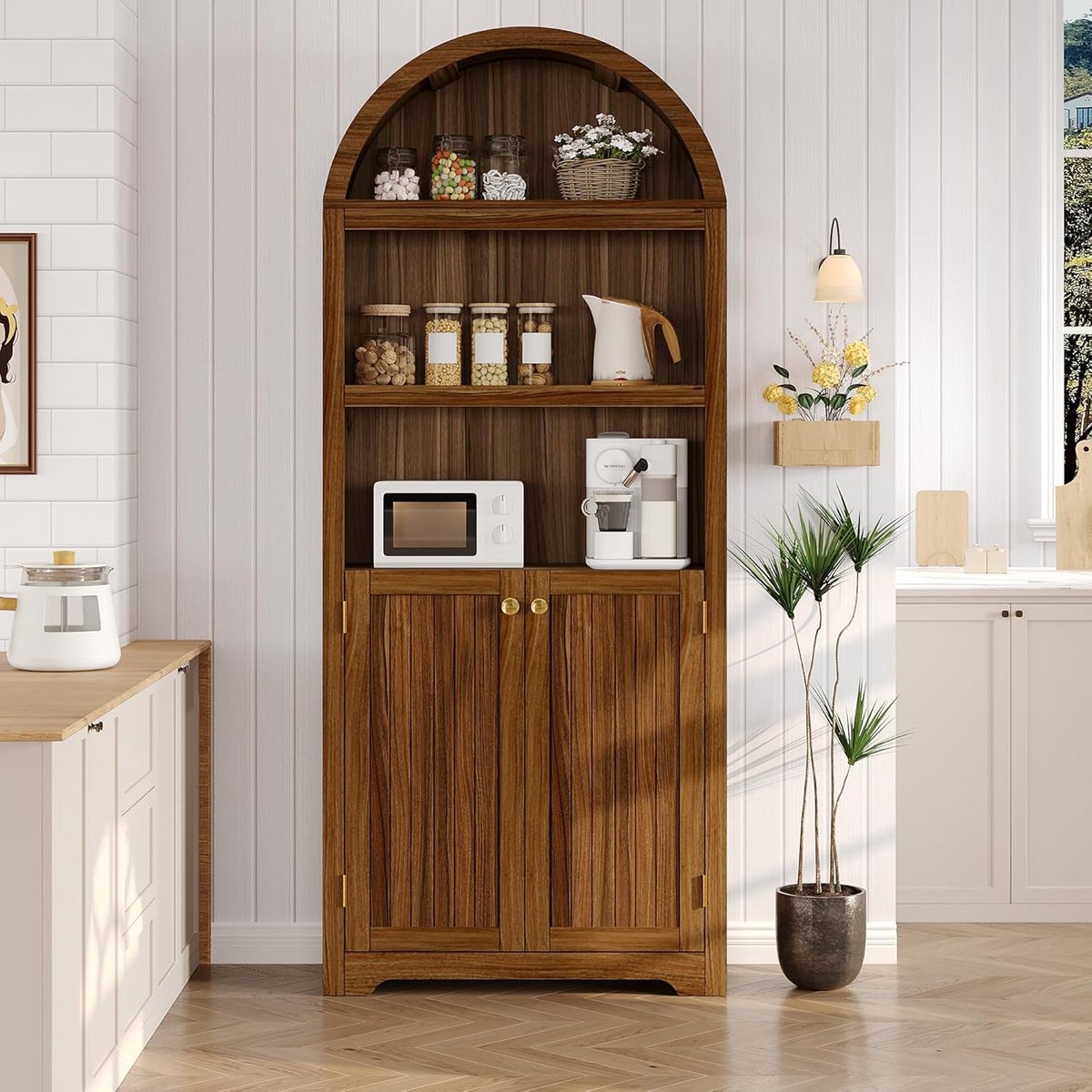 72 in moderne, gebogen kast met zwarte handgrepen – houten voorraadkast met 5 planken – met dubbele deuren en een verstelbare plank – vrijstaande boekenkast voor de woonkamer, keuken of thuiskantoor – walnootkleur