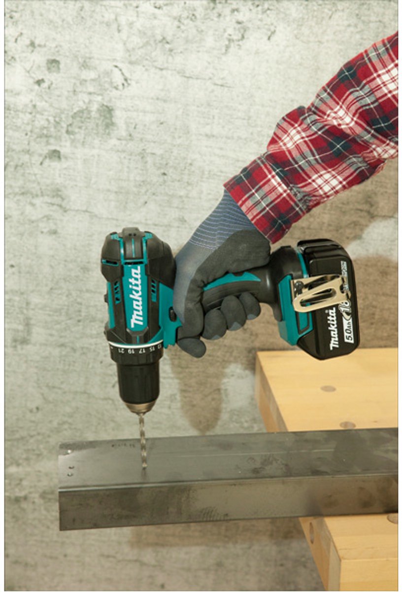 Makita DDF482RMJ 18V Li-Ion accu boor-/schroefmachine set (2x 4.0Ah accu) in Mbox thumbnail 3