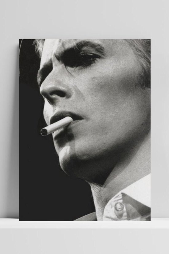 David Bowie Poster - Zwart Wit - Muziek - Sigaret - Icon - Rock - Vintage - posters - formaat 50x70cm - DBS3740 - 3mm DIBOND - Aluminium Plaat - Metalen Wandbord