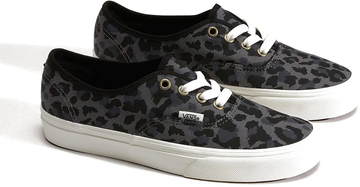 Vans Authentic Schoenen Vrouw Zwart