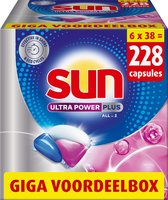 Sun Ultra Power Plus Giga Voordeelbox met 228 capsules. Verpakking toont blauwe en roze capsules.