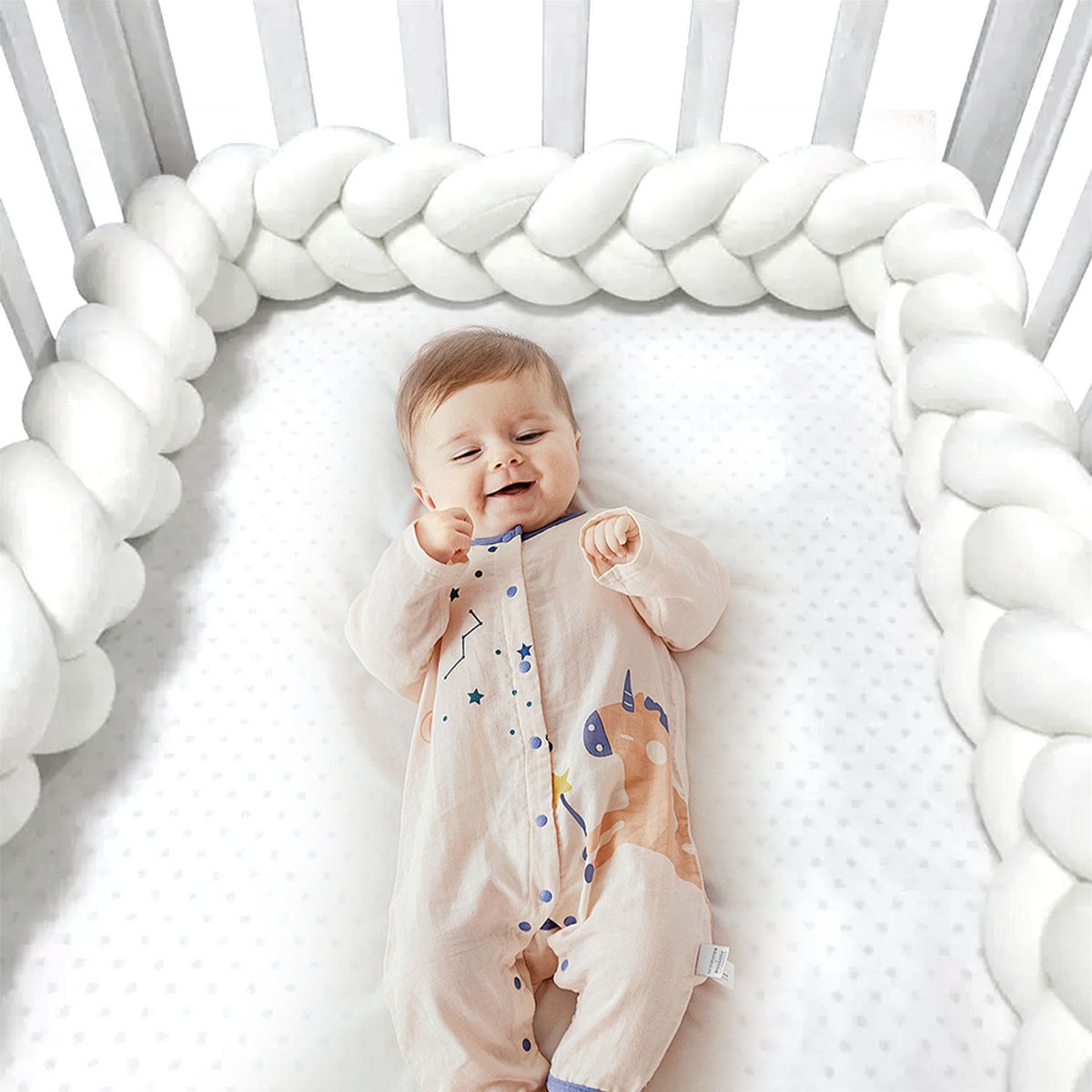 Gevlochten bedomrander van pluche - 200 cm lang - witte 3-strengs vlecht met zachte PP-vulling - decoratief kussen voor gebruik onder toezicht