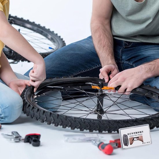 Fietsbanden Reparatiekit - Band Plakset - Onderweg Repareren - Zelfklevende Patches - 7.5 x 4 cm - N.v.t. — afbeelding 3