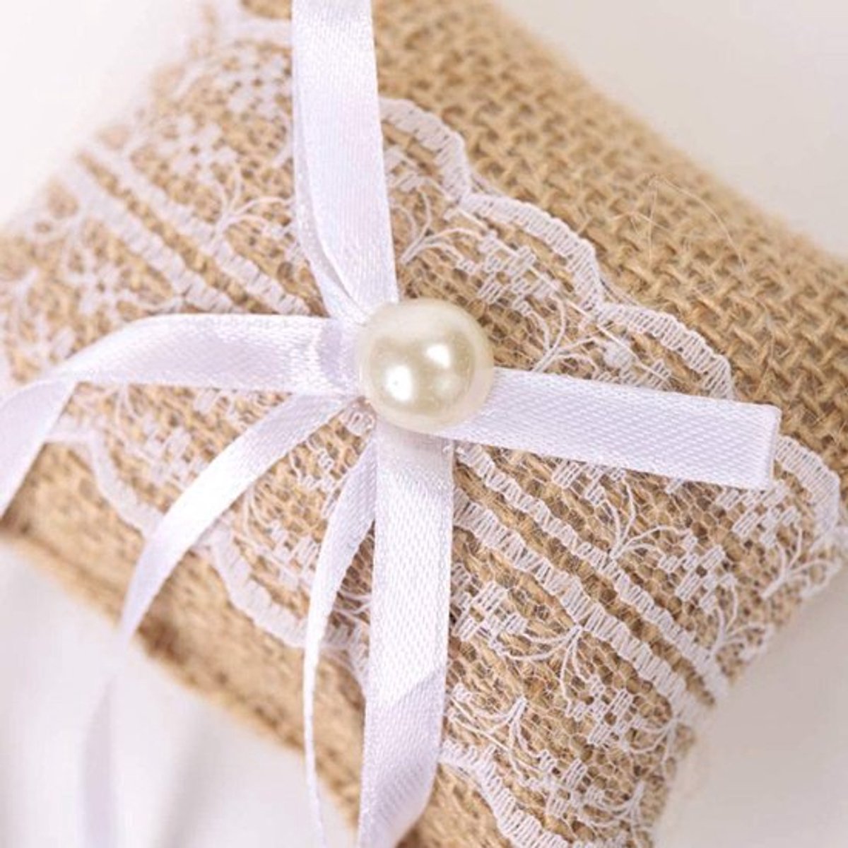 Ringkussen Vintage Look - Jute/Kant - Bruiloft Accessoire - Fotografie Steun - Zacht Linnen - Compact Formaat - Trouwaccessoire