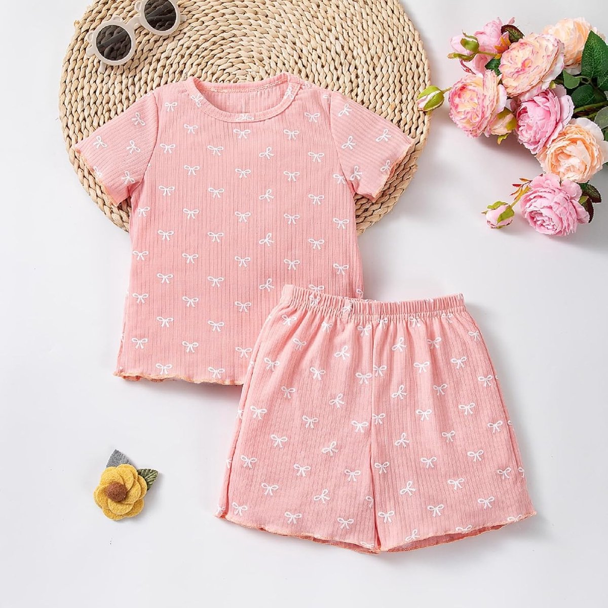 Schattige Rimpel Ribgebreide T-shirt met Korte Mouwen en Shorts voor Meisjes - Perfecte Zomeroutfit voor Peuters