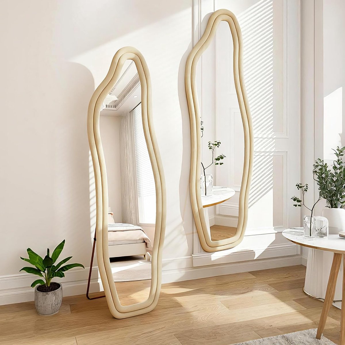 Bogen Volledige spiegel 160 x 50 cm - gebogen staande spiegel met standaard - asymmetrische gebogen vloerspiegel - wandspiegel van gehard glas voor slaapkamer - woonkamer - garderobe (goud - 160 x 50 cm)