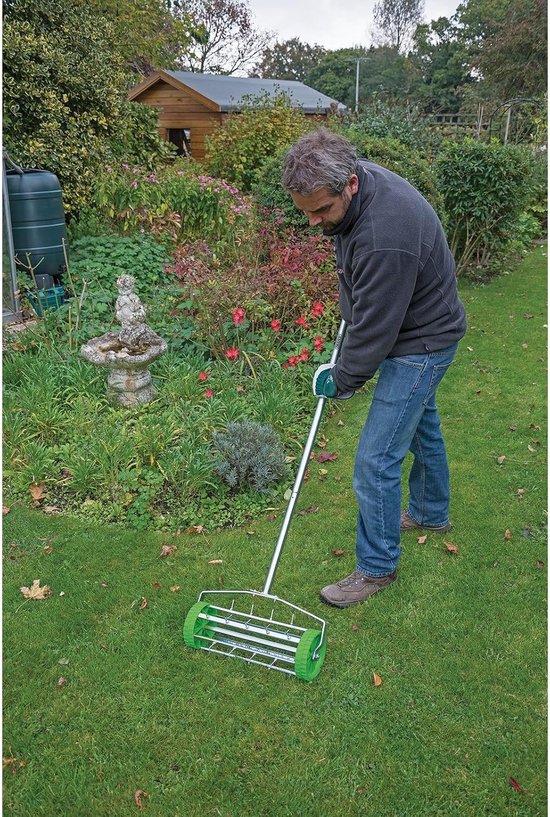 Gazonbeluchter Trommel - Grasbeluchter Aerator - Gazon Verzorgen - Met 27 Spikes - 450 mm Werkbreedte - Zilverkleurig — afbeelding 3