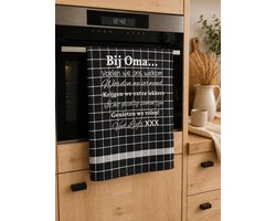 Theedoek met tekst bedrukt cadeau | Regels voor Bij  Oma Thuis |   verjaardag  feestdagen sinterklaas kerstmis hoera jullie worden grootouders zwangerschapsaankondiging  Moederdag Vaderdag Cadeau voor Mama  Oma vrouw dames