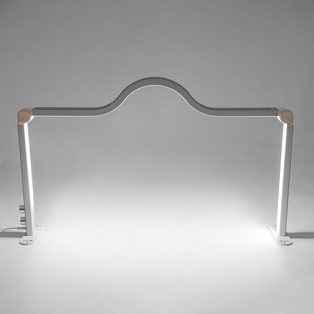 Grote Opvouwbare LED Tafelspot voor Nagelstudio en Schoonheidssalons - 85x50 cm