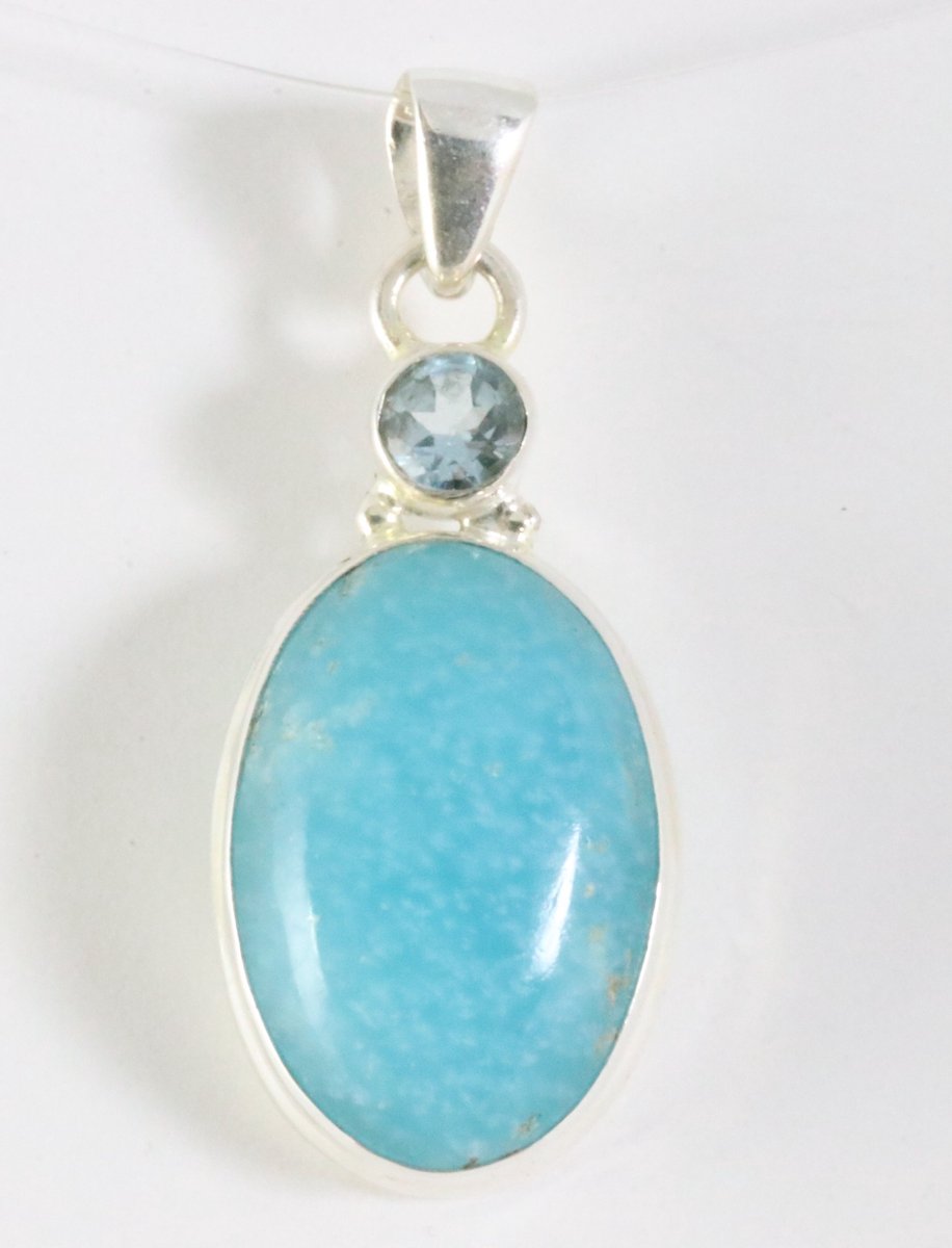 Zilveren hanger met smithsoniet en blauwe topaas