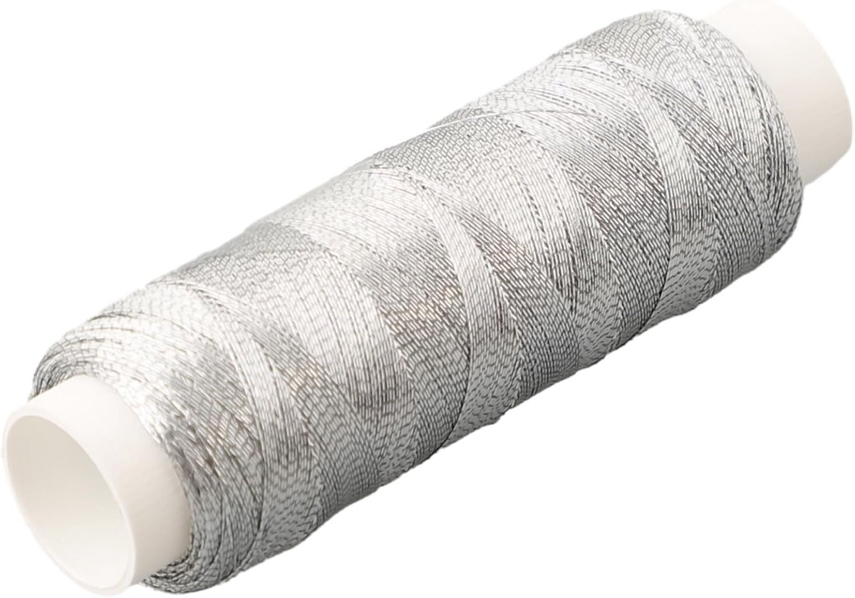 Zilver en goud naaigaren, 200 meter glad polyester, perfect voor verschillende doe-het-zelf projecten, inclusief borduurwerk en knutselen (1 zilverdraad)