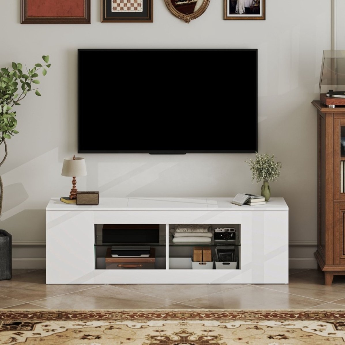 OKWISH TV Meubel Wit Met 6 Vakken En 2 Glazen Planken Voor Tot 65 Inch Tv 140 Cm Spaanplaat 140 X 35 X 42,5 Cm