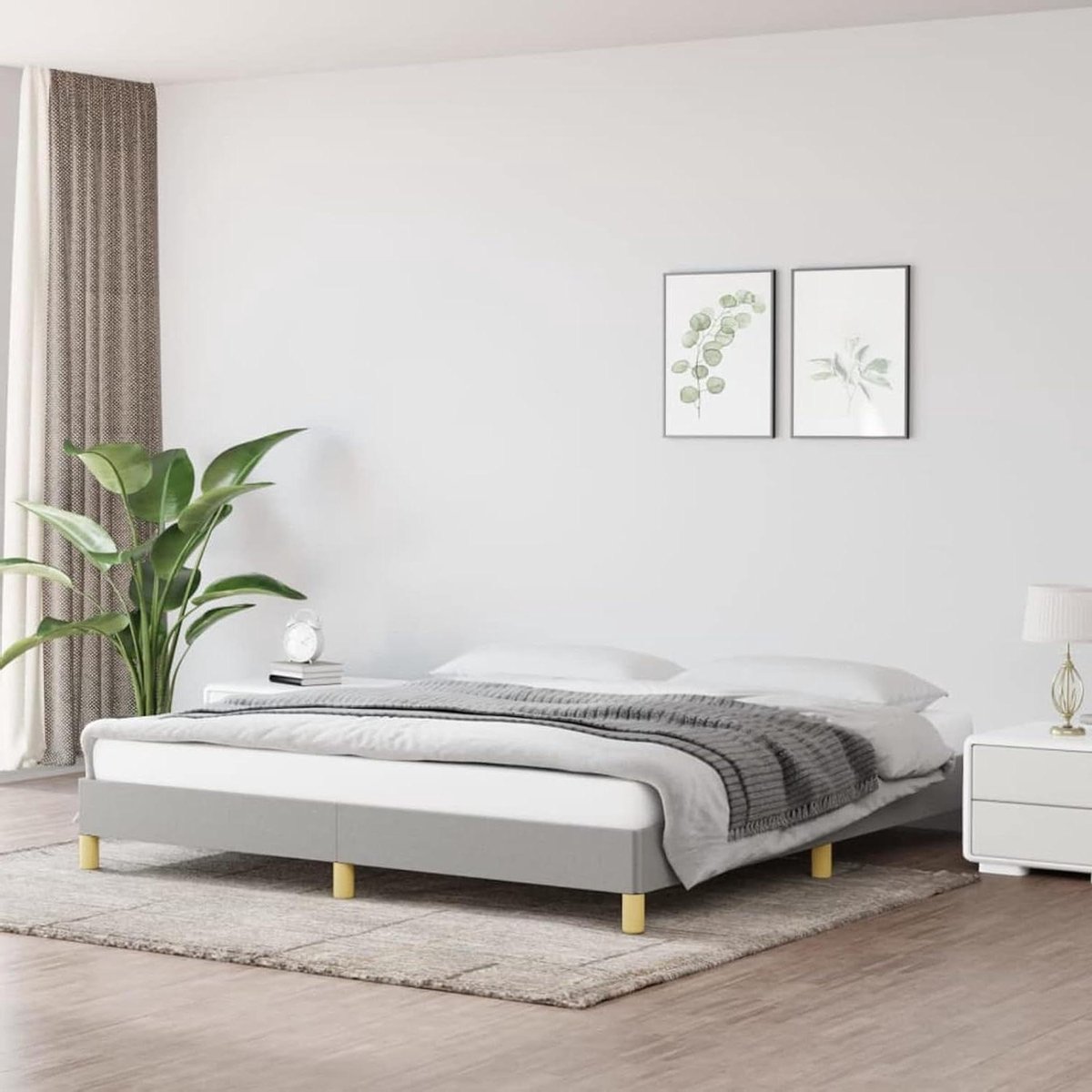 Bedframe Gestoffeerd - Slaapkamerbed Frame - Rustgevend Slapen - Stabiele Steunpoten - 180 x 200 cm - Lichtgrijs