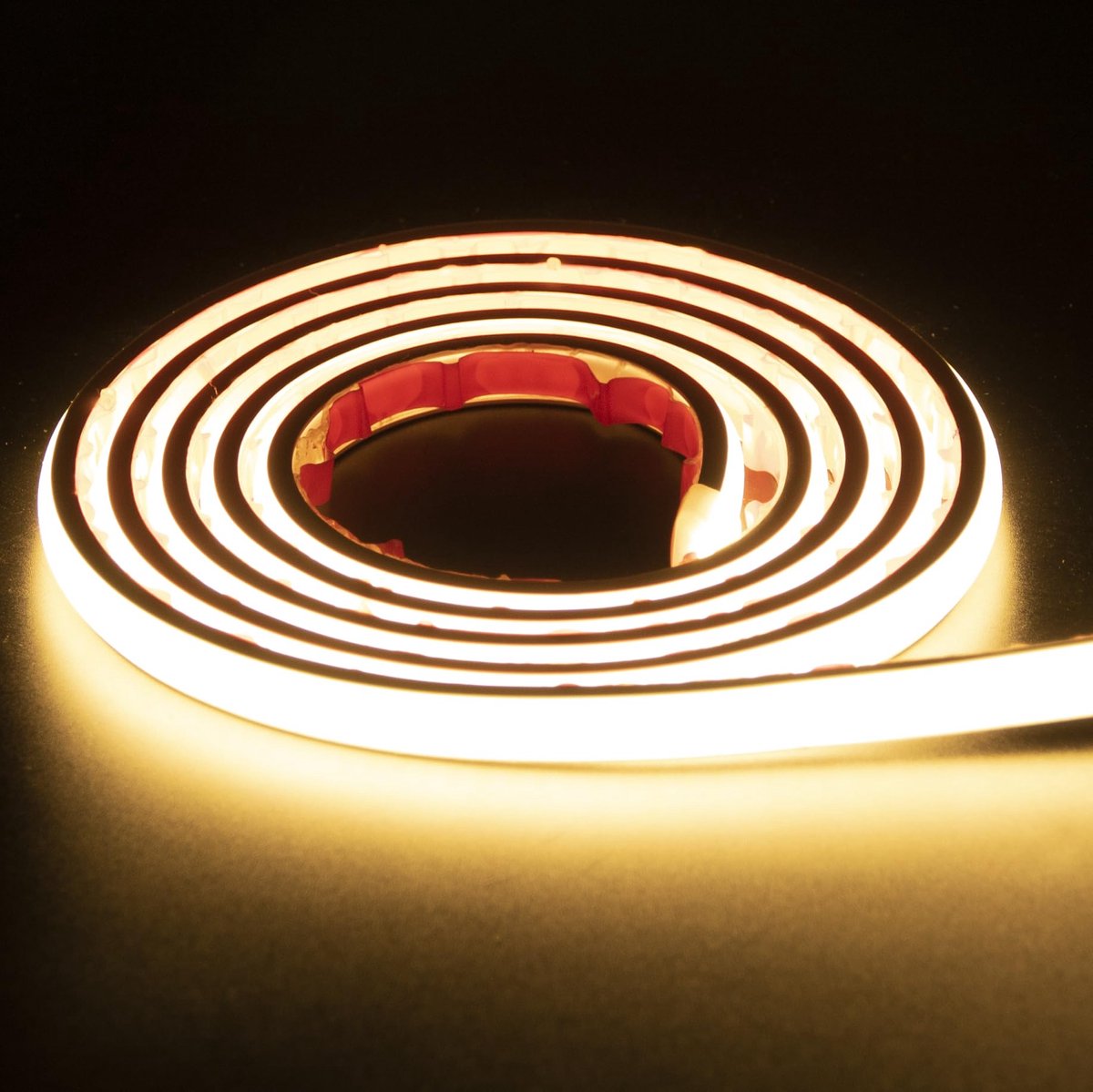 SnelShoppen - LED Strip Licht Warm Wit 220V 1M, Waterdicht COB 3000K, Flexibele LED Strips met EU Stekker voor Tuin, Keuken, Feestverlichting