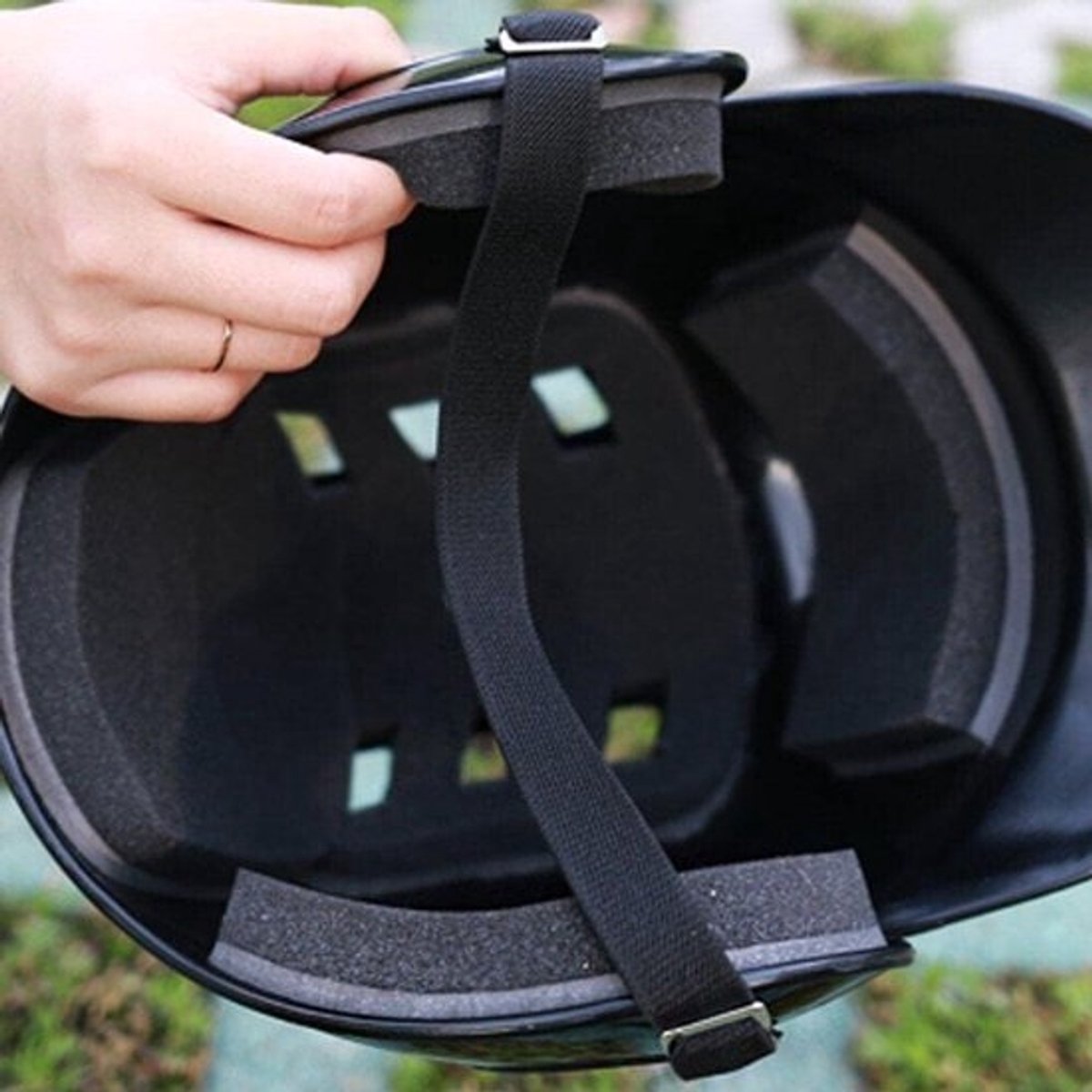 Honkbal Helm - Slaghelm Trainingspet - Hoofdbescherming Sport - Omhulde Oren Ventilatie - 31x21x21cm - Zwart