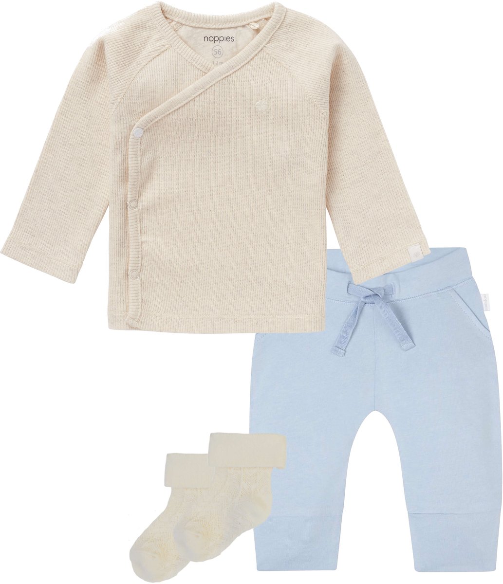 Noppies - Kledingset - 3 delig - Broek Naupli Lichtblauw - Shirt Nanyuki overslagshirt Oatmeal - 1 paar sokjes Oatmeal - Maat 74