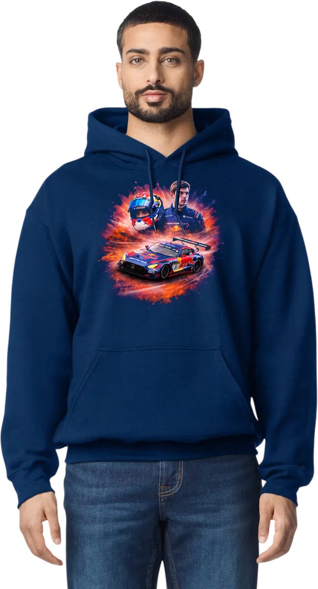 Hooded sweater met opdruk Max Verstappen, Nurburgring 24h met speciale editiehelm maat L van Shirtmakelaar