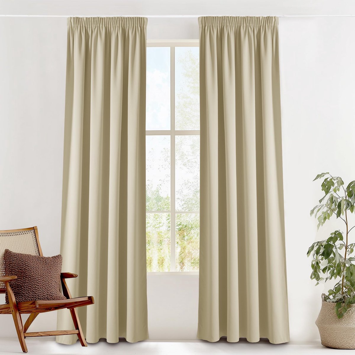 Dailygoods- Verduisterende Gordijnen 140 cm x 245 cm - 2 Panelen - Warmte-isolerend - Lichtbeige - 100% Polyester - Comfortabele Slaapomgeving