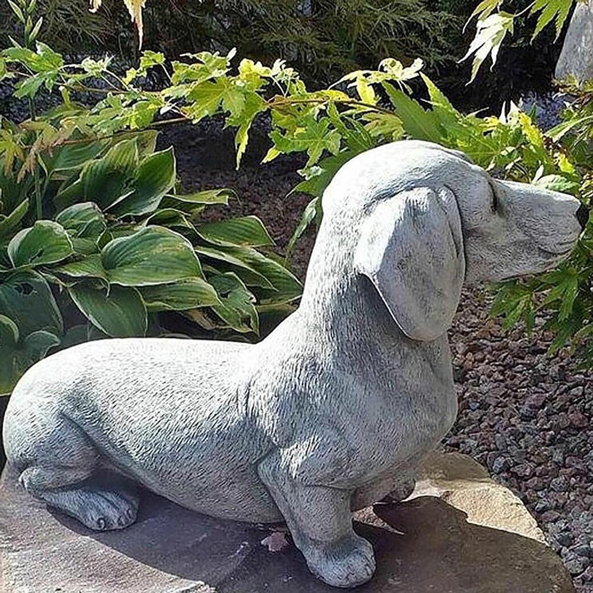 Dailygoods- Hondstandbeeld Realistisch - Hars Teckel/Franse Bulldog - Weerbestendig - Tuinornament - Dierensculptuur - Compact formaat - Hondenbeeld