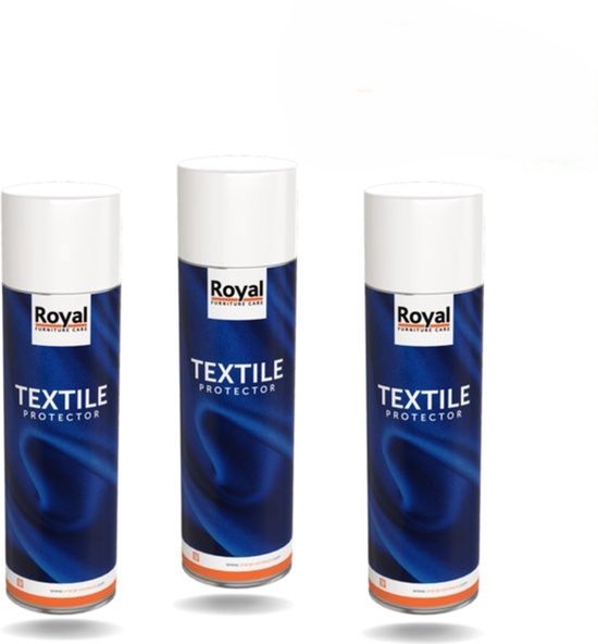 Drie spuitbussen Royal Textiel Protector met een marineblauwe swirl op het etiket.