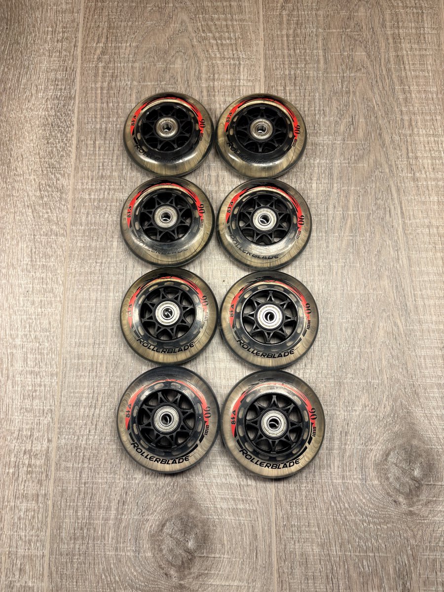 Rollerblade Inline Skate Wielen Set 90 mm 84A – 8 Wielen + SG9 Lagers + Aluminium Spacers – Compleet Vervangingspakket Zwart