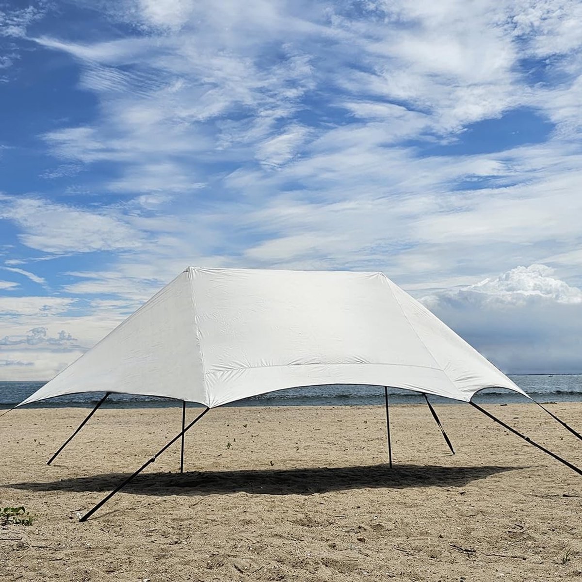 Dailygoods- Strandtent Draagbaar 3 x 5 m - Strandluifel - UV50+ Bescherming - Inclusief Palen - Opbergtas - Haringen en Handleiding - Zonnescherm