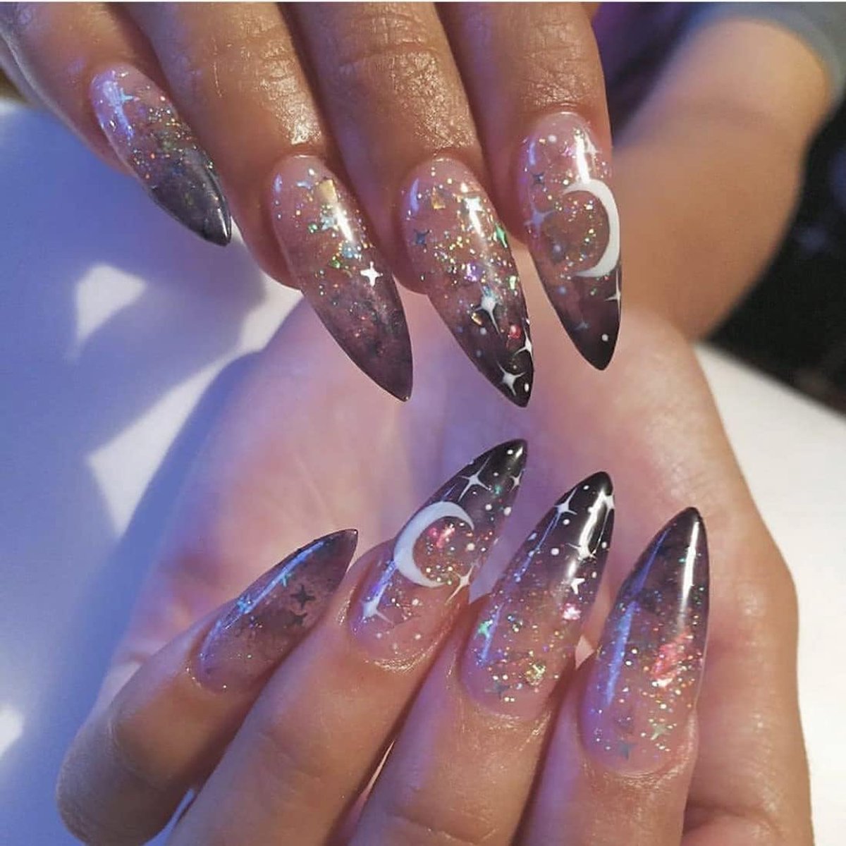 24 stuks Moon Stars manicure, liefde, golven, acrylkralen, manicure, kunstnagels, manicure, kunstnagels (B)