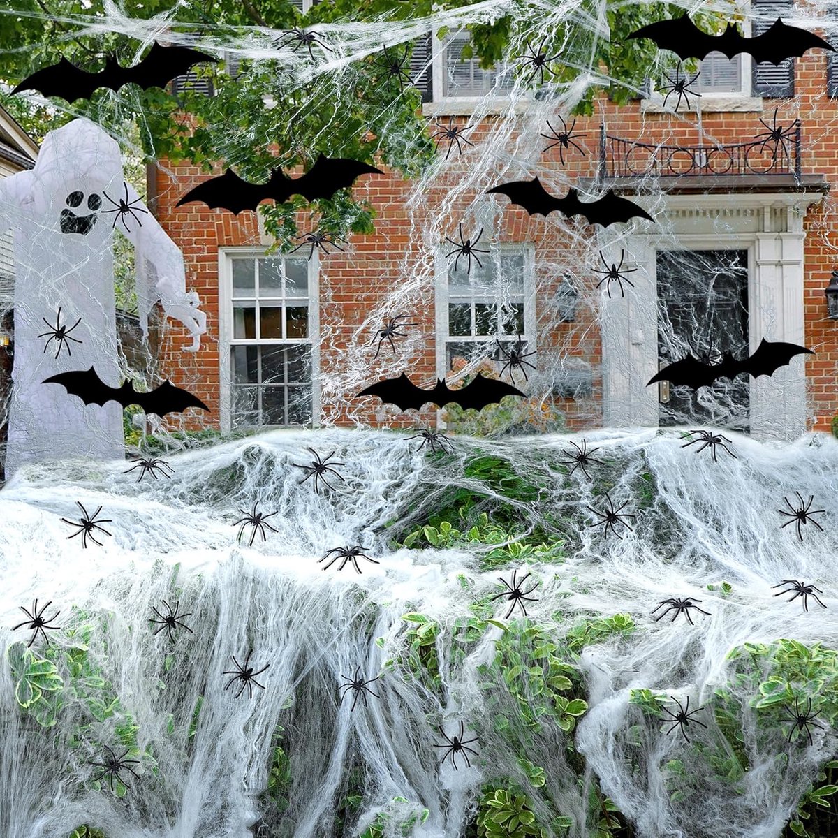 1100 Sqft Halloween decoratie spinnenweb - Halloween spinnenweb decoratie - met 60 stuks plastic spinnen, 12 stuks vleermuis - witte spinnenwebben voor buiten, binnen, tuin, eettafel, deur, plafond
