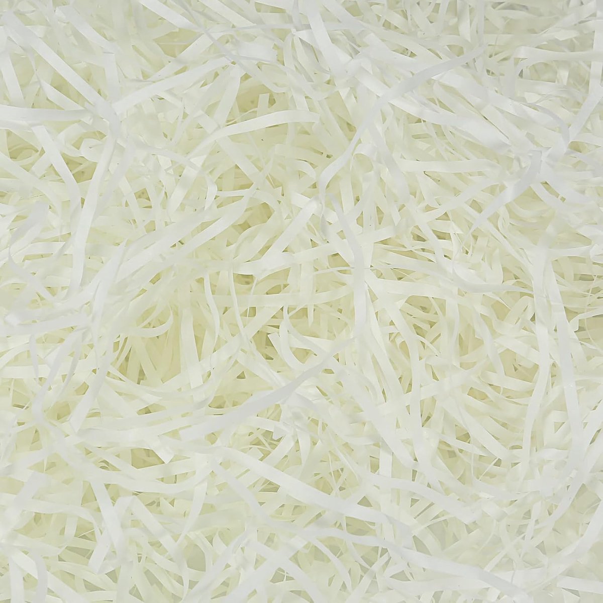 500g vulmateriaal Cadeau Hamper Shred Versnipperd papier Cadeauvulling voor feestelijke hampervulling en cadeauverpakking voor decoratie van cadeaudozen. Crèmewit 500g