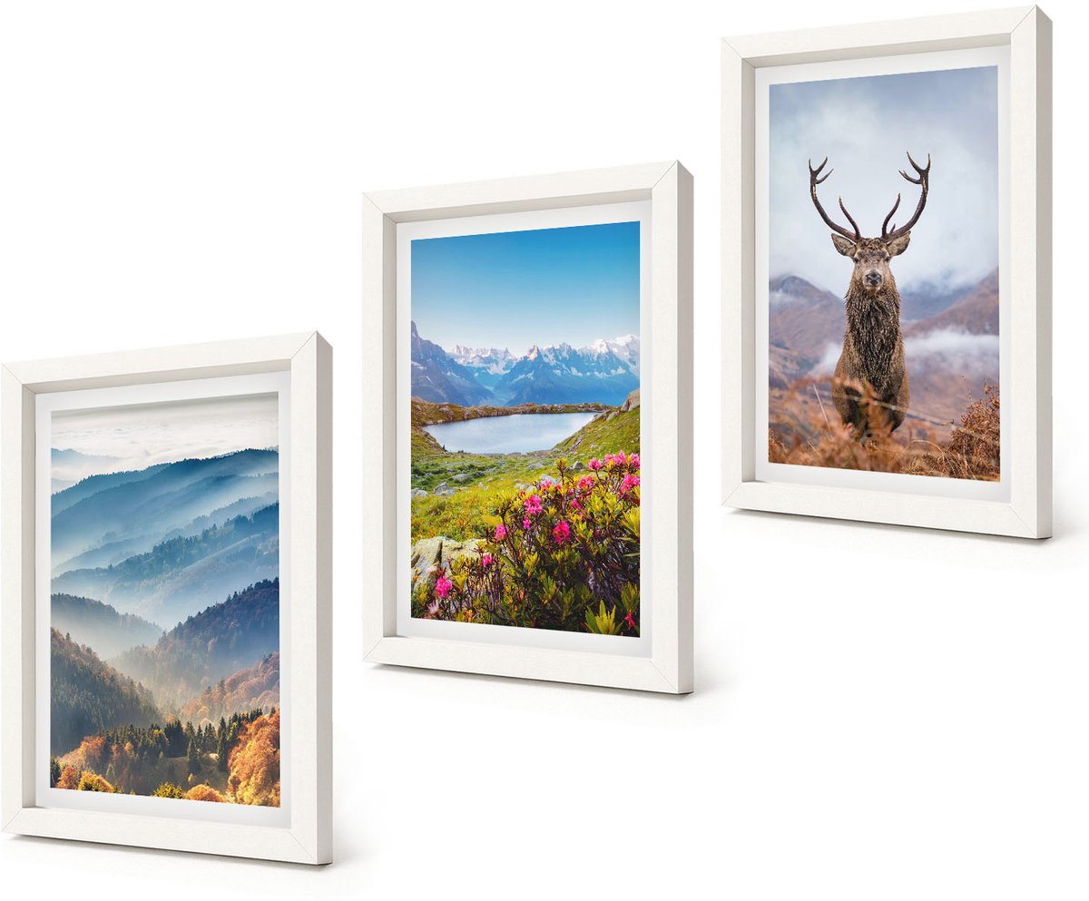 Coloray 3-Delige Schilderij Set - Berglandschappen met meer en herten in de natuur - 20x30 - Stijlvolle Muurdecoratie - Slaapkamer - Interieur Decoratie
