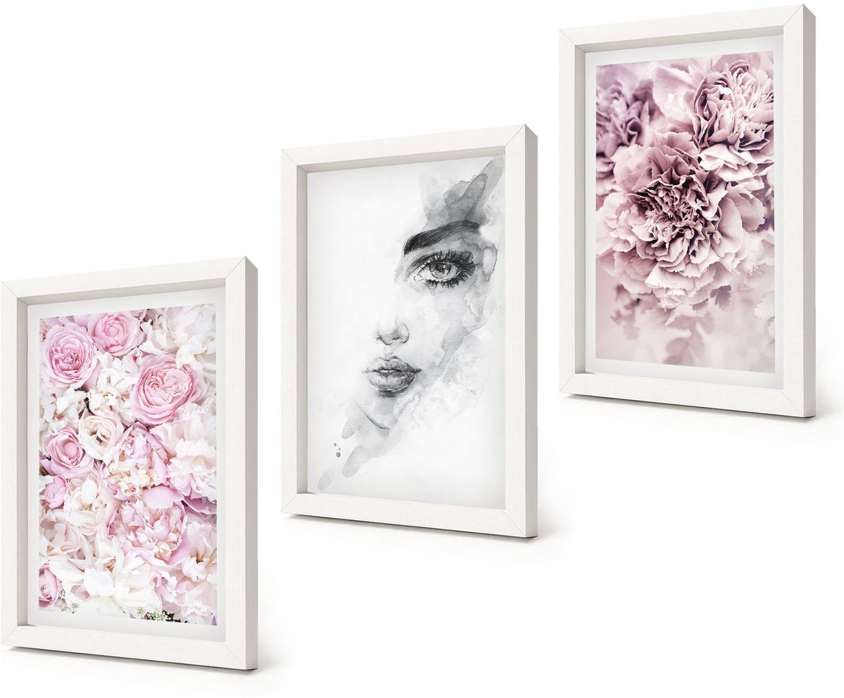 Coloray 3-Delige Schilderij Set - Delicate Peonies Zwart-wit Portret van een vrouw - 20x30 - Muurdecoratie - Interieur Decoratie - Wanddecoratie