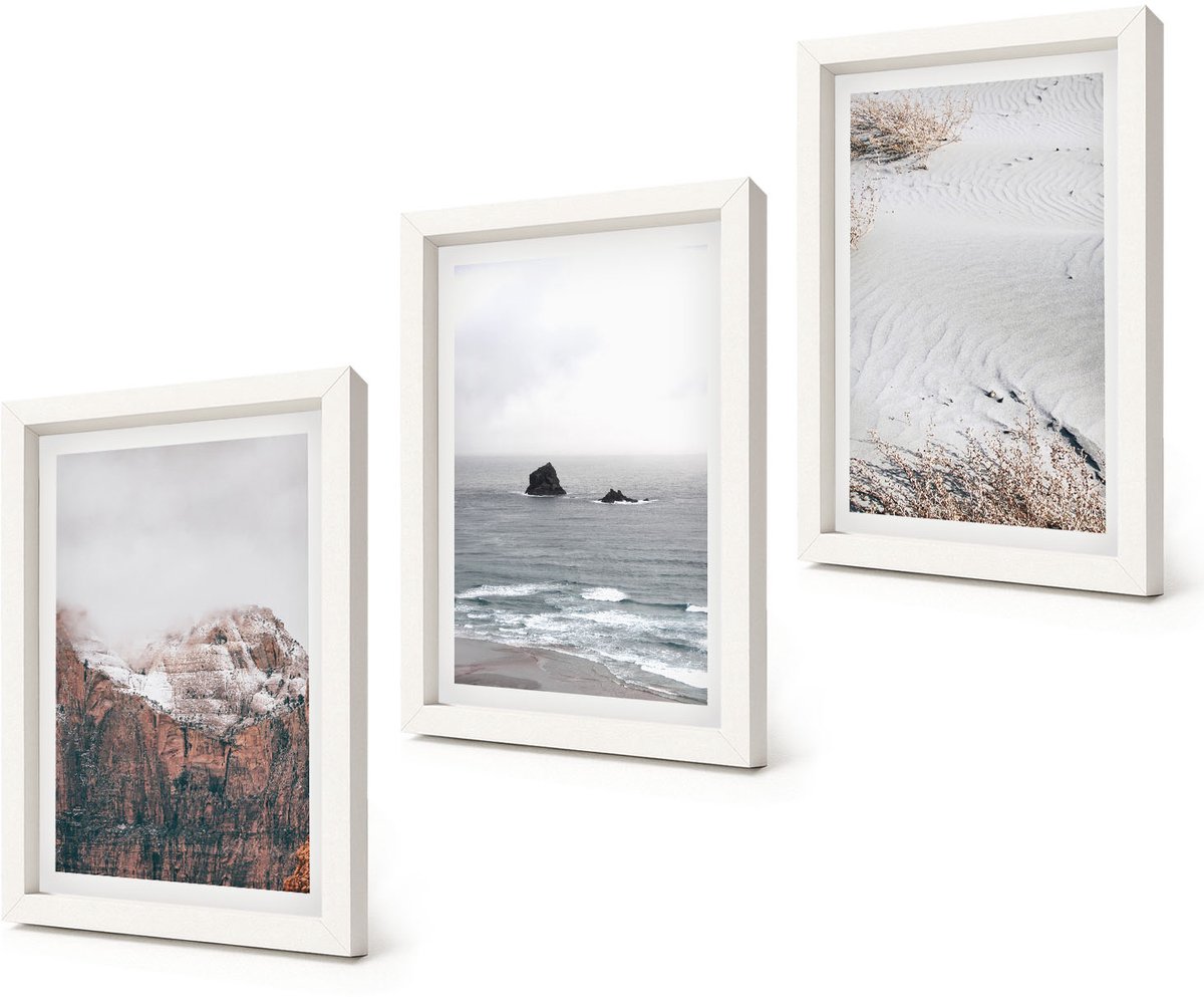 Coloray 3-Delige Schilderij Set - Bergen, wolken, zee en zand in natuurlijke tinten. - 20x30 - Stijlvolle Muurdecoratie - Slaapkamer - Interieur Decoratie