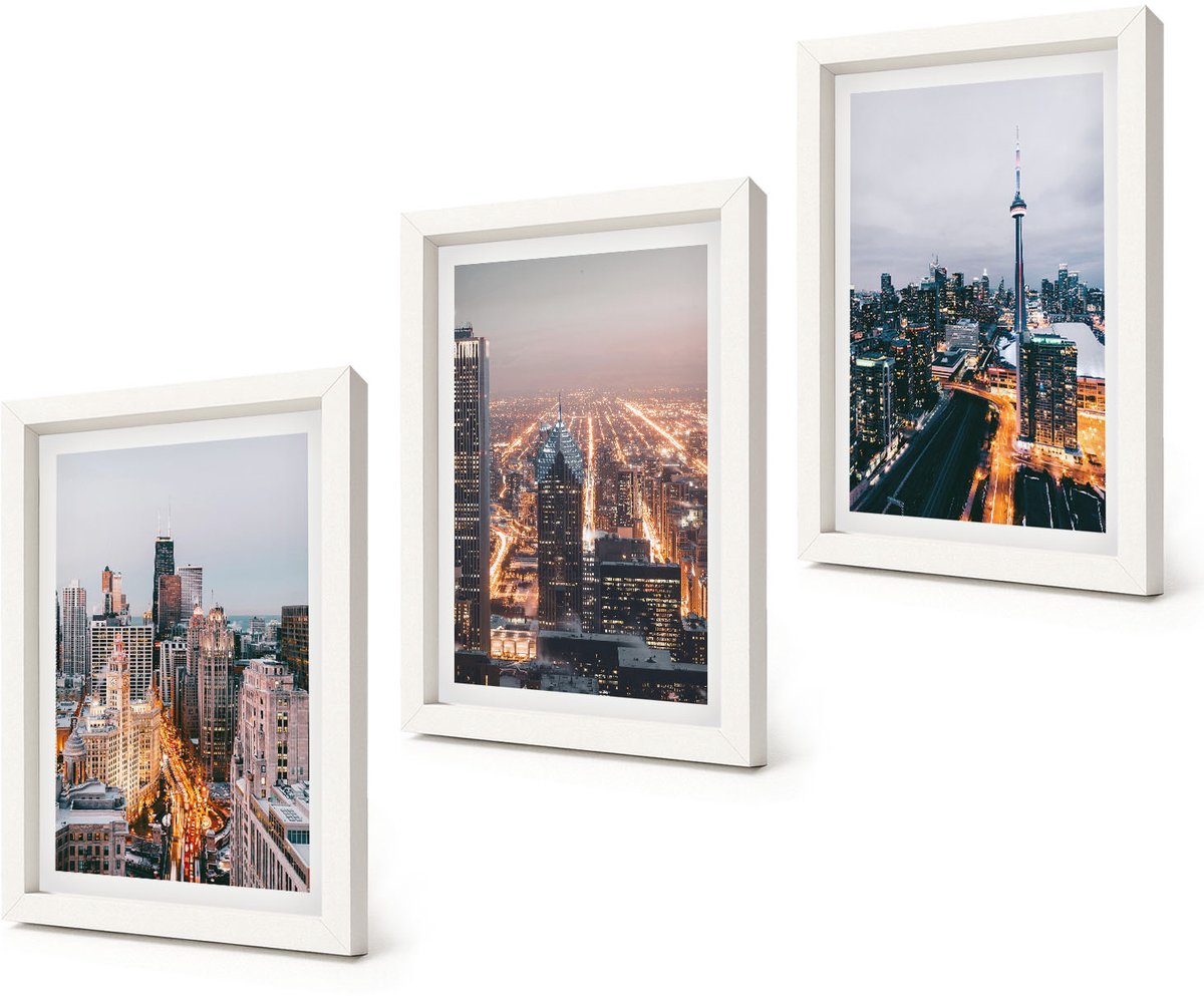 Coloray 3-Delige Schilderij Set - Stadsgezichten 's nachts met wolkenkrabbers en verlichting - 20x30 - Wanddecoratie - Moderne Interieurdecoratie - Interieur Decoratie