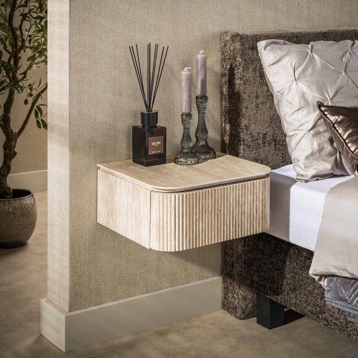 Giga Living Giga Meubel Zwevend Nachtkastje Romano Arch Travertin – Keramiek – 1 Lade – 45x40x20 cm