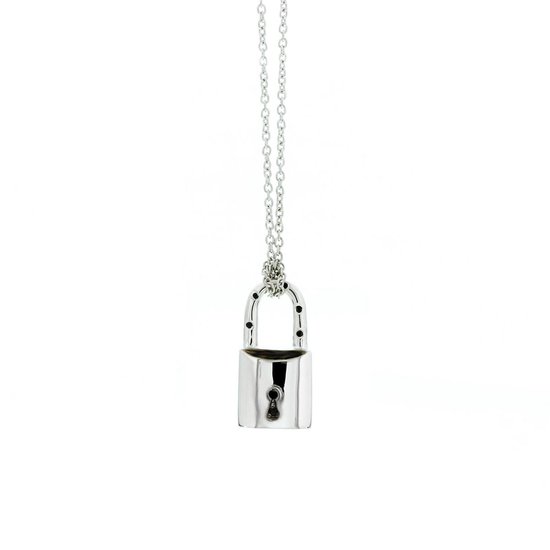 Zilveren Collier waar aan een zilveren Horloge met