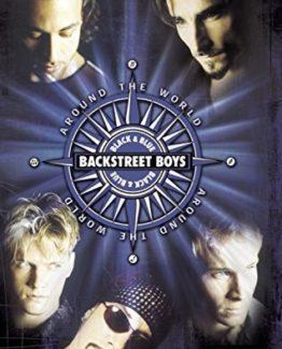 Vijf Backstreet Boys leden om een kompas heen, met tekst "Around the World, Black & Blue".