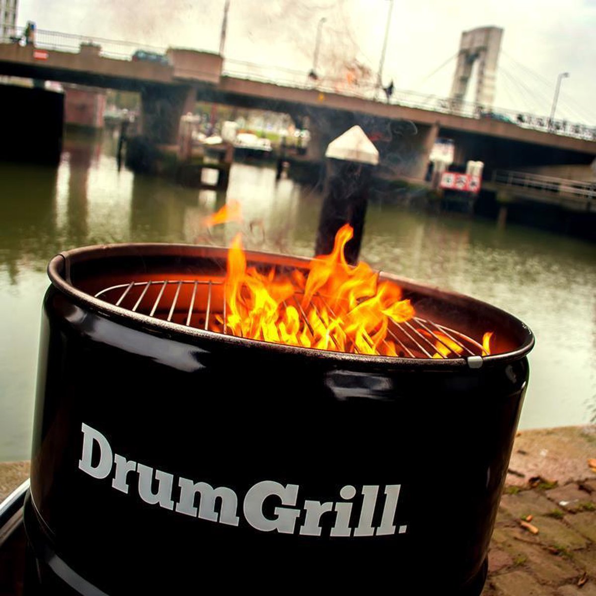 Drumgrill Big 200 Liter Barbecue, vuurkorf en statafel in - afbeelding 3