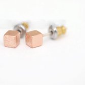 24/7 Jewelry Collection Vierkant Oorbellen - Vierkantje - Blok - Kubus - Oorknopjes - Geborsteld - Minimalistisch - Rosé Goudkleurig