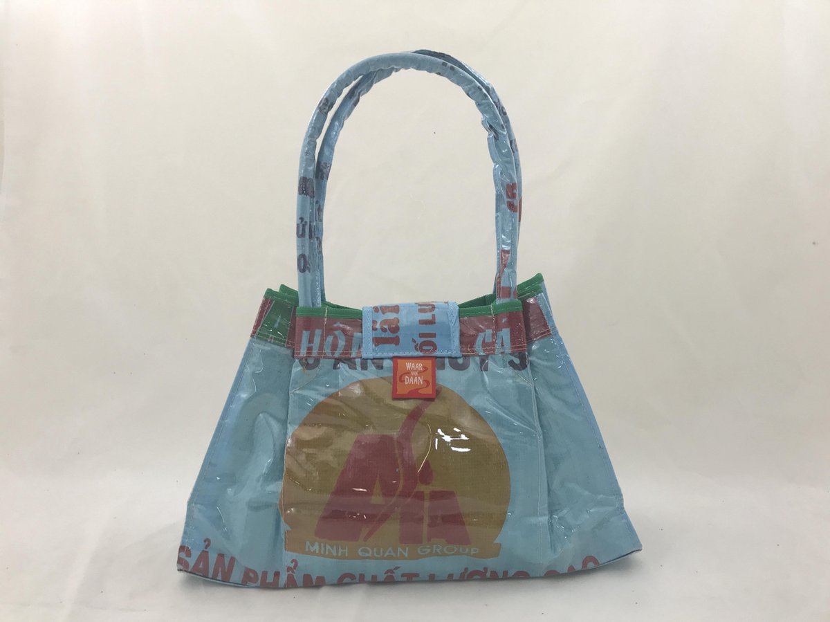 Vrolijke Handtas Blue fish | fairtrade handtas | recycling tas