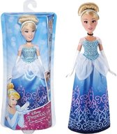 Hasbro Princess Tienerpop Assepoester 28 Cm