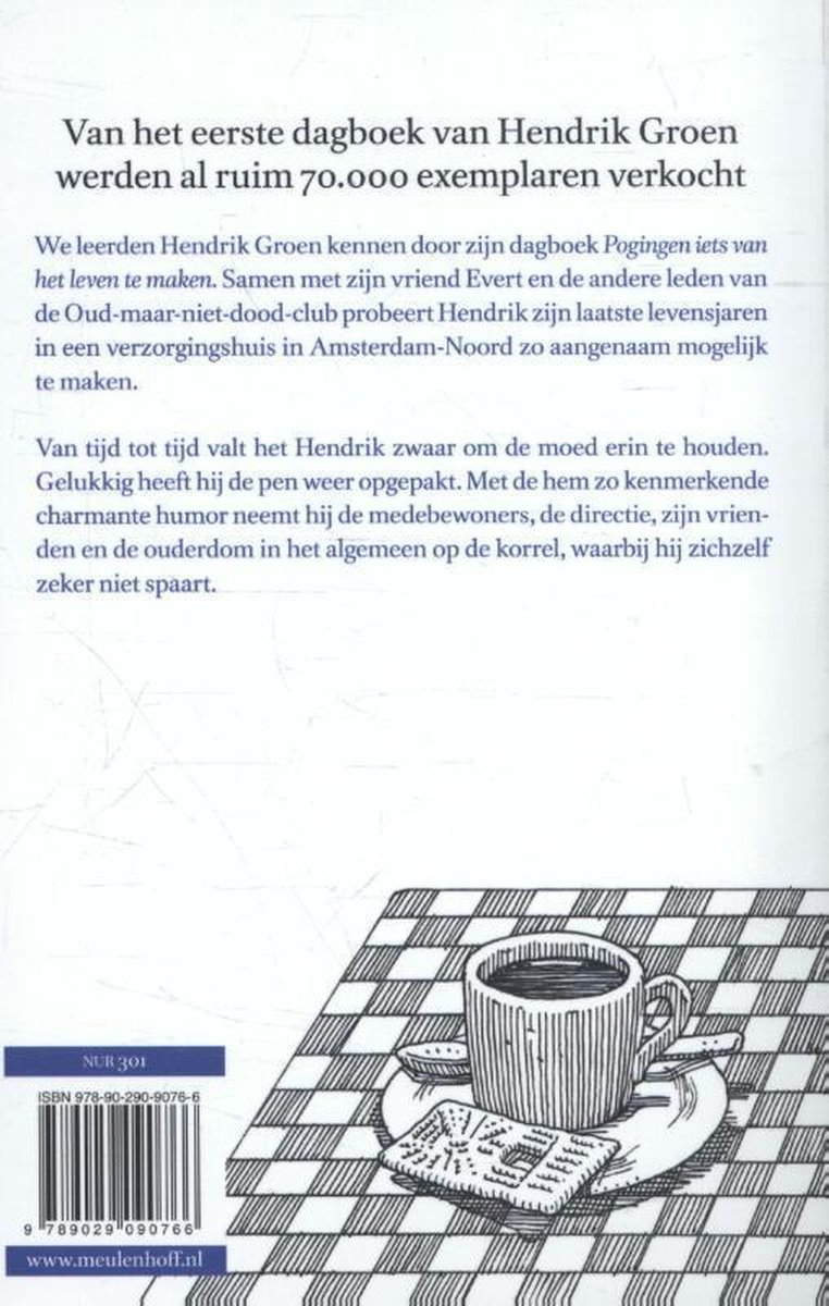 Een tekening van een mok koffie en twee koekjes op een geblokt tafelkleed.