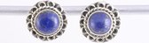 Fijne bewerkte zilveren oorstekers met lapis lazuli